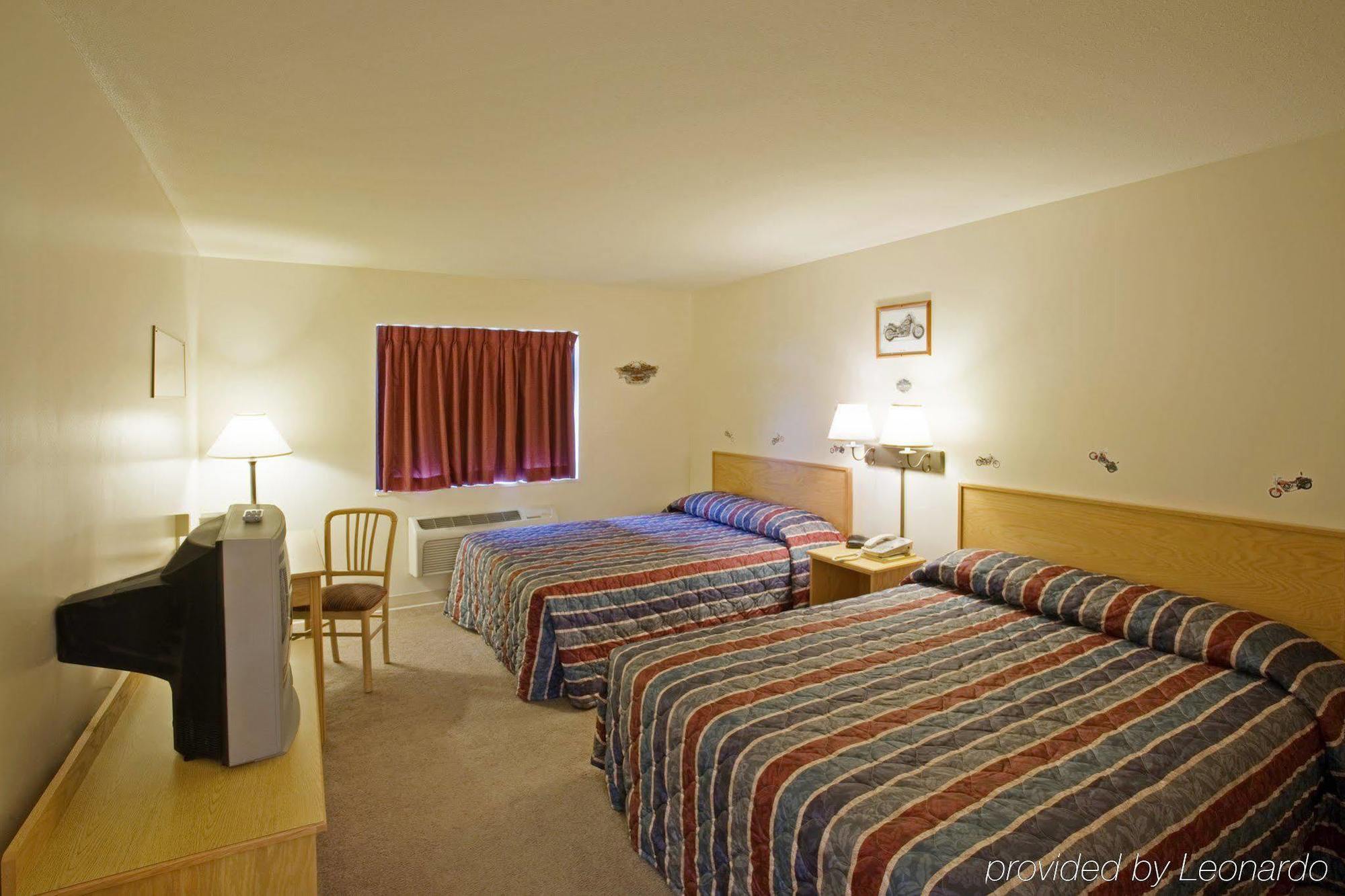 Simple Rewards Inn Shelbina Habitación foto